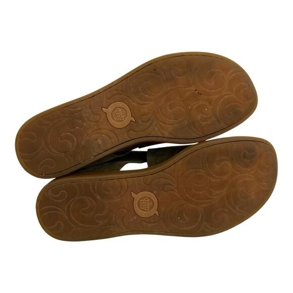 BORN Iwa Comfort Crisscross Flat Sandals Army Green Suede Size 10 - Picture 7 of 9